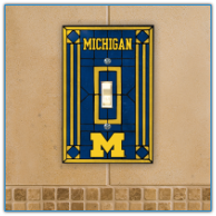 Michigan Wolverines - Single Art Glass Light Switch Cover